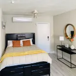 Private Studio, own entry, kitchenette,  full bath. Hotels in der Nähe von Las Vegas Motor Speedway