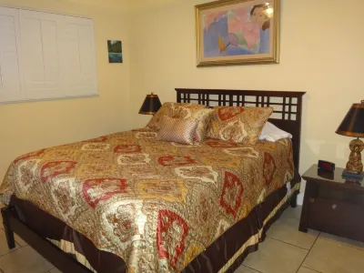 Super Luxury, Direct Oceanfront, 20 yards From Ocean, Whale Watchers Paradise
