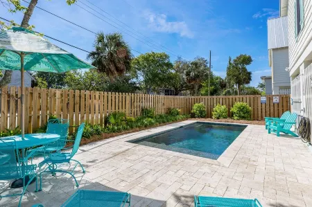 🌊☀️🏖️4 bedrooms 3.5 bath. Gorgeous marsh views. Wrap around porch  🏖️☀️🌊 Отели рядом с достопримечательностью «Тайби-Айленд Лайт Стейшен Энд Музеум»