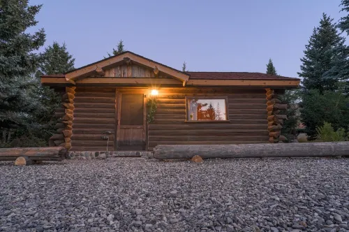 The Yellowstone Cabin