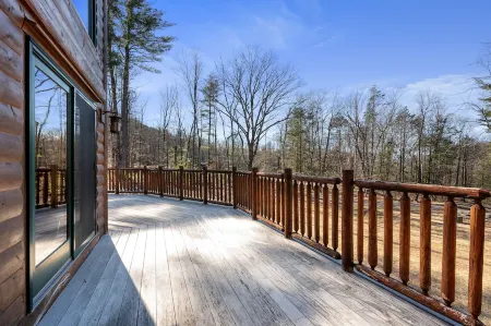 Luxurious Woodstock Home Rental Catskill Mountains Views & Private Retreat