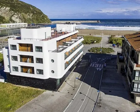 Hotel & Thalasso Villa Antilla - Habitaciones Con Terraza - Thalasso Incluida Hotels in Guipuzcoa Province