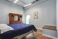 Only 45 Minutes From Downtown New Orleans Is A Vacationers Bayou Paradise.