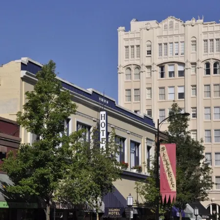 Oberon -Second Spring Property 1-3 Bedroom Luxury Rentals In Downtown Ashland