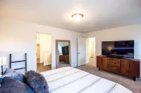 Scenic Views with Game Room