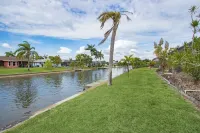 CAPE CORAL FLORIDA WATERFRONT WITH   HEATED POOL, PRIVATE DOCK