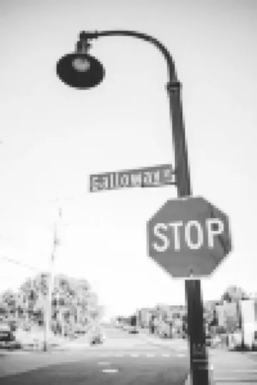 Close to everything! DISCOUNTS for Long Stays- Fully Remodeled