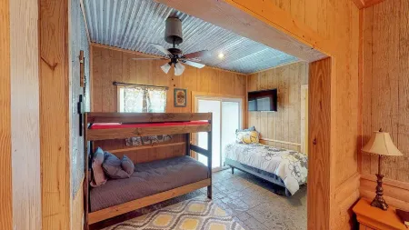 Reel Simple - Fisherman friendly vacation rental near Lake Guntersville