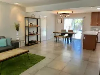 Luxurious, heated pool, jacuzzi and firepit