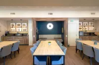 Hôtel Jules Verne - Frühstück