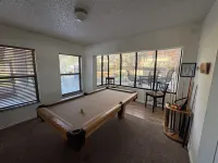 Amazing Lakefront Views! 4/4, Pool, Diving Board, Spa, Pool Table, Near LegoLand