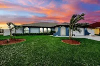 Villa Carmen Hotels near Park 1110 Plaza