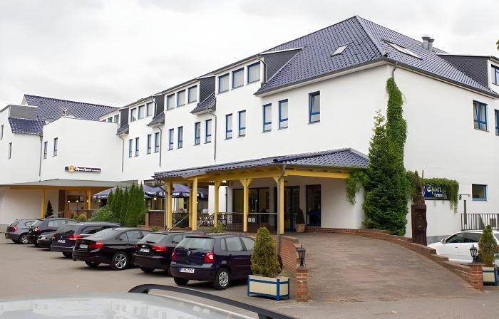 Erbenholz Hotel