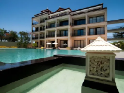 Coralpoint Gardens Suites and Residences