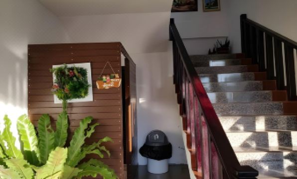 Dongsay Hotel Thakhek