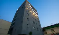 Hotel 385 Hotels near Yeojwacheon Stream