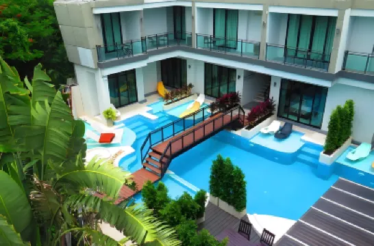 ชเล มนตา โรงแรมใกล้หาดสวนสนประดิพัทธ์