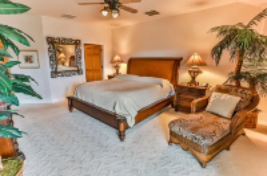 2600 SqFt "Nicest Penthouse on the Outer Banks" - Only 400 ft to the Beach!!