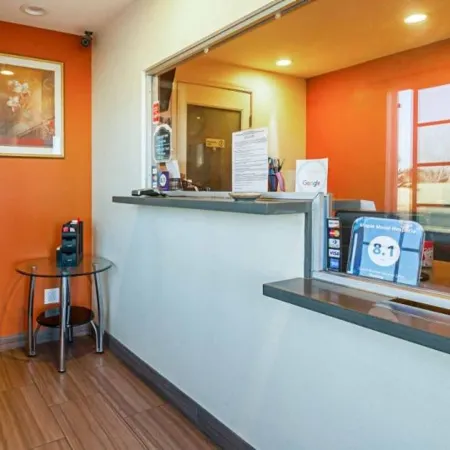 Motel 6 Hesperia, CA - East