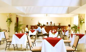 Nha Khach Quoc Hoi Ho Chi Minh