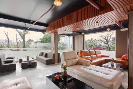 Tam Coc Guest House One & Hotel Ninh Binh