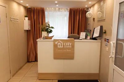 SitiTsentr Mini Hotel 阿廖沙雕像附近的飯店