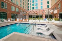 格林維爾市區萬豪SpringHill Suites酒店 - 泳池