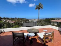 Spacious Spanish Family Home - Zoo, Old Town, Beaches, Downtown and Attractions