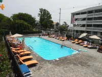 Surfside Hotel and Suites - شاطئ