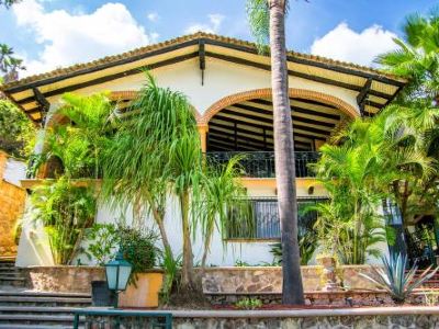 Anana Rancho San Rafael