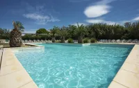 Cozy holiday home 7p in holiday park with large swimming pool in Arles, wifi, air conditioning - Hot Tub