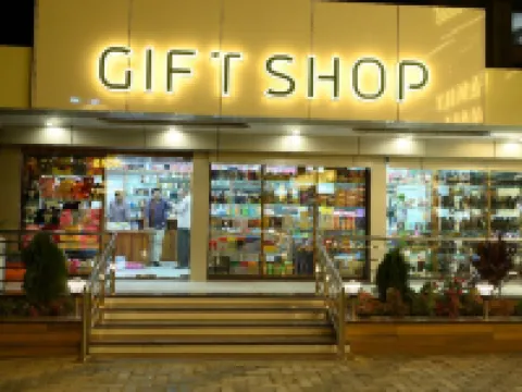 Hotel Parqotel Hotels in Vapi