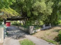 Captain’s Manor- perfect location! Close to everything around Corowa Rutherglen. Hotels in Corowa
