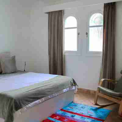 Infinity View 4 Bed Pool Villa Rooms