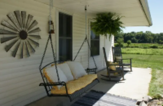 Lemon Hill Amish Guest House. . . an Amish themed, whole house experience.