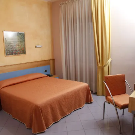 Hotel Diana