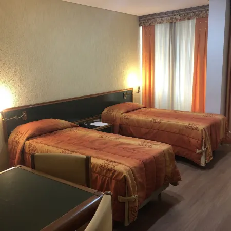 Duomo Park Hotel Отели рядом с достопримечательностью «Батл»
