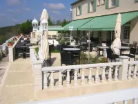 Logis HÔTEL Restaurant Spa les Balcons de l'Esperance Hotels in Saint-Marcel-du-Perigord