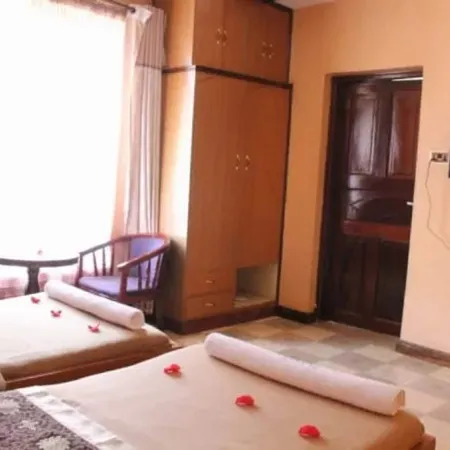 Panesis Hotel