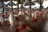 My Blue Hotel Zanzibar - breakfast