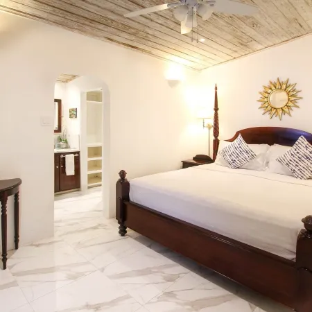 Pavilion Villa by Bluescape