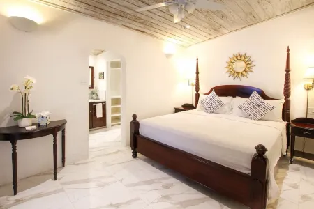 Pavilion Villa by Bluescape