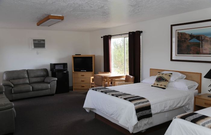 The Riverside Ranch Motel and RV Park Southern Utah