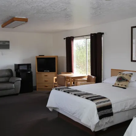 The Riverside Ranch Motel and RV Park Southern Utah