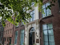 Stadsvilla Mout Rotterdam-Schiedam Отели рядом с достопримечательностью «Эмхавен»