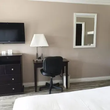 Lotus of Lompoc - A Great Hospitality Inn