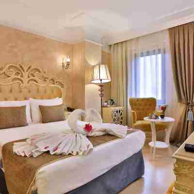 Edibe Sultan Hotel Rooms