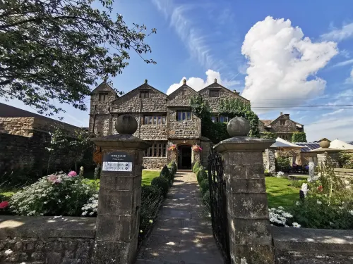 Stirk House Hotel - parking