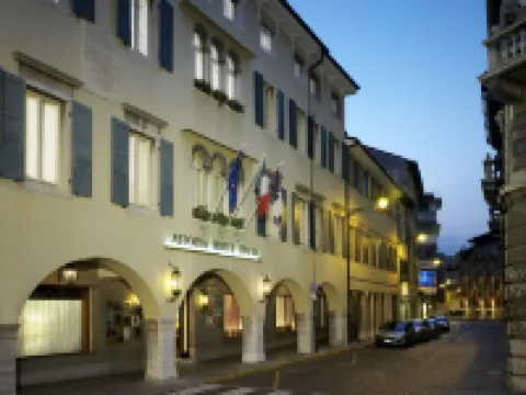 Astoria Hotel Italia Hotels near Udine