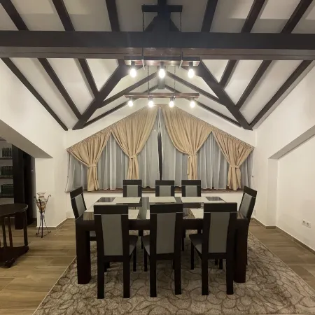 Iarca Inn